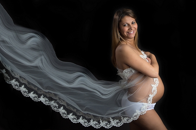Maternity photo shoot with wedding veil Bath Bristol