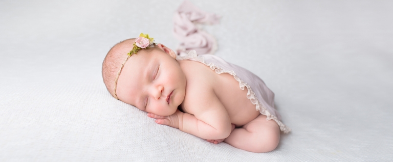 Baby photographer in Bath Bristol Avon Somerset Gloucestershire